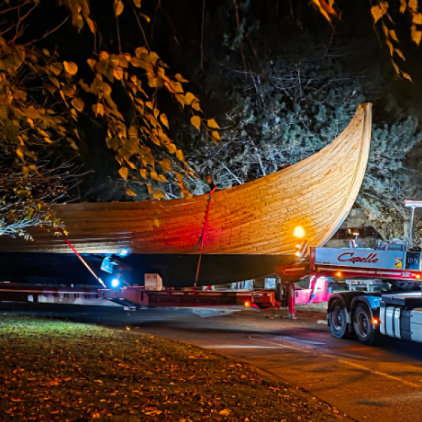 Transport du drakkar Orkan
